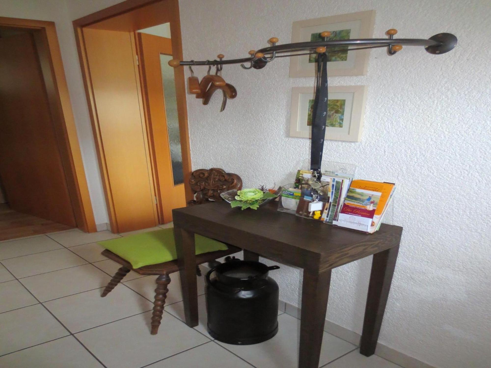 Holiday Flat With Idyllic Garden In Daun Zewnętrze zdjęcie